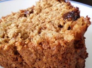 bolo-integral-de-banana-com-aveia-e-granola-sem-açúcar-