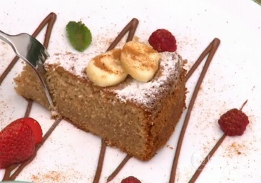 Bolo Integral de Banana sem Glúten Carol Trentini no Estrelas
