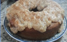 Bolo com Cobertura de Doce de Banana – Receita de Bolo