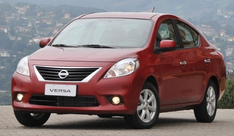 nissan-versa-2016-fotos-ficha-técnica-preços-modelos-