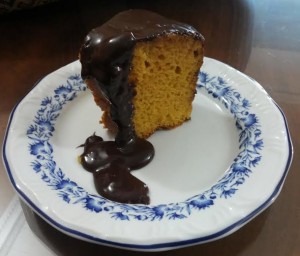 bolo-de-abóbora-com-cobertura-de-ganache-