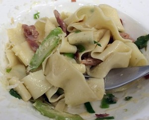 tagliatelle-de-aspargo-macarrão-fresco-chef-italiano-mais-você