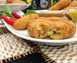 croquete-de-fubá-e-linguiça-mais-você-15-07-2015-ana