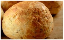Receita de Pão de Queijo com Sementes Saudável