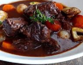boeuf-bourguignon- marinada-com-carne-de-segunda-2