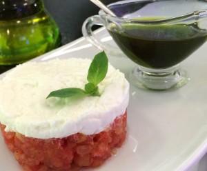 salada-caprese-repaginada-mais-você-09-10-2015