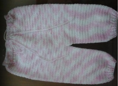 calça-de-bebê-em-crochê-1