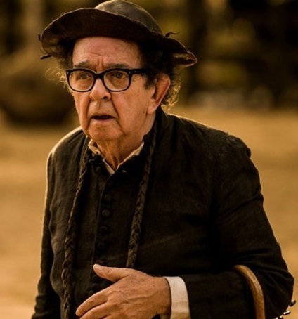 Padre Romão da novela Velho Chico Morre  – Umberto Magnani Morreu