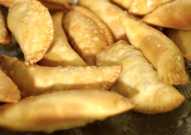 Massa de Pastel Caseira e Recheio – Receita de Avó para Pastel
