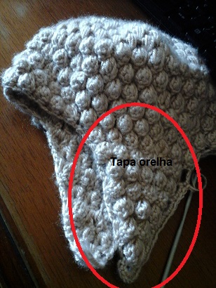 pap-do-gorro-de-ovelha-em-crochê-tapa-orelha