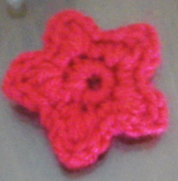 como-fazer-estrela-da-tiara-da-mulher-maravilha-de-croche-pap