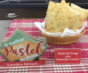 pastel-de-frango-com-requeijao-caseiro-concurso-finalista-mais-voce-25-10-16