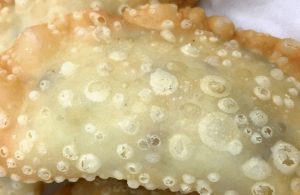 a-melhor-massa-de-pastel-com-cachaça-crocante