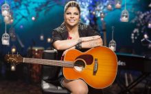 Cantoras Sertanejas mais Famosas do Brasil: Marília Mendonça, Maraia e Maraísa e muito mais