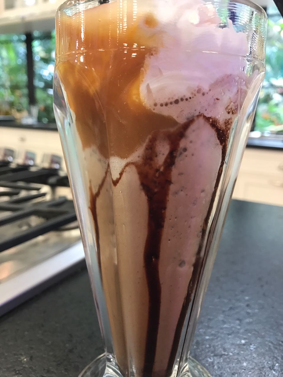 Café Gelado com Sorvete de Creme e Licor de Laranja – Receita Mais Você 03/02/2017