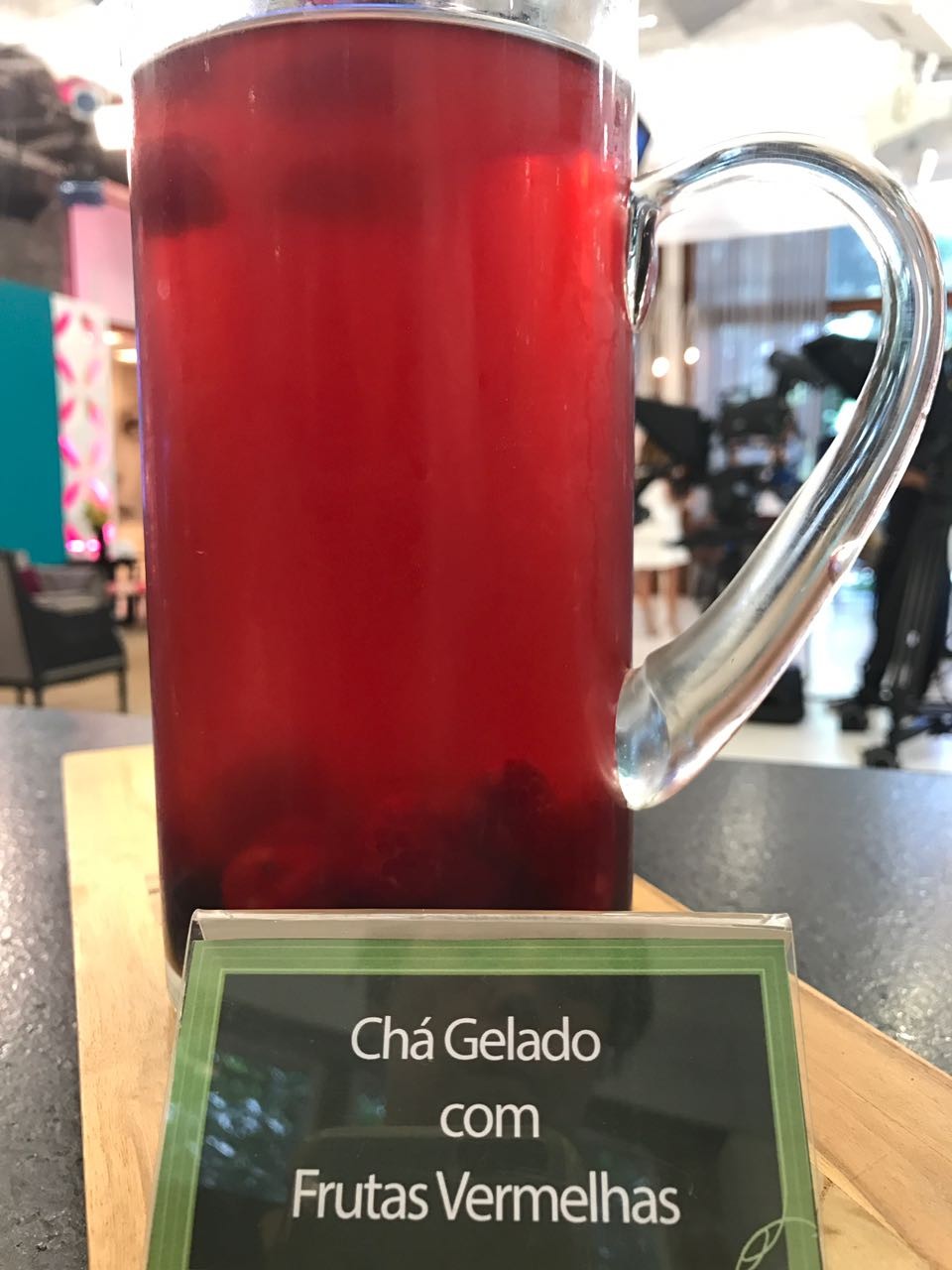 Chá Gelado com Frutas Vermelhas – Receita de Chá do Mais Você Hoje 03/02/2017