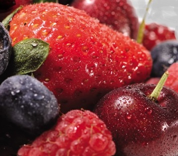 Flã de Iogurte com Frutas – Receita de Flã e Compota para Servir Junto