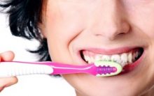 Como Escovar os Dentes e Cuidar das Gengivas – Dicas de Saúde e Higiene Bucal, Evitar Mau Hálito