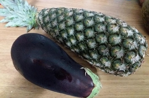 Suco Detox de Berinjela com Abacaxi e Gengibre para Emagrecer Benefícios na Dieta