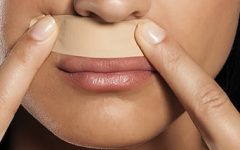 Muitos Pelos no Rosto e Corpo – Causas, Cuidados e Tratamentos Indicados para Excesso de pelos