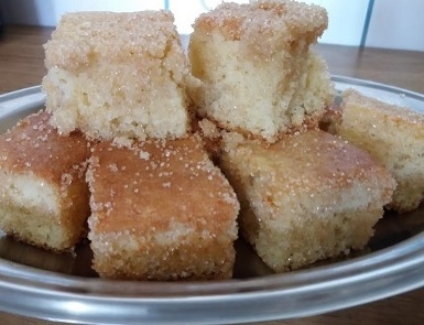 Bolo de Baunilha com Calda de Vinho Branco – Receita Passo a Passo da Massa do Bolo e da Calda