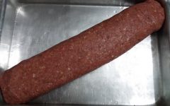 Rocambole de Carne Moída – Como Temperar a Carne e Rechear Passo a Passo