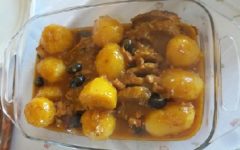 Lagarto na Panela de Pressão com Molho e Batatas – Receita de Carne Fácil