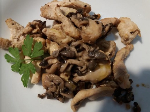 Peito de Frango com Shimeji Preto – Receita Fácil de Cogumelo Passo a Passo