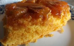 Bolo de Claras com Mamão, Manga e Bananas – Receita de Bolo de Reaproveitamento de Frutas
