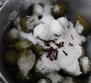 como-fazer-doce-de-figo-verde-em-casa