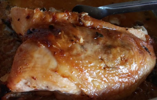 Peito de Frango Assado com osso – Receita Econômica– Dica de Temperos com Ervas e Limão