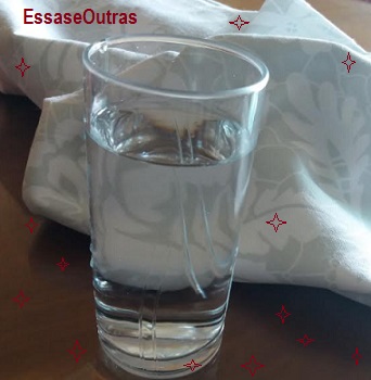 Beber Água Morna em Jejum – Benefícios para a Saúde e Porque Beber Água em Jejum