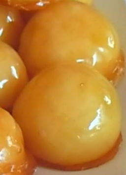 bala-baiana-com-calda-de-açúcar-vidrada