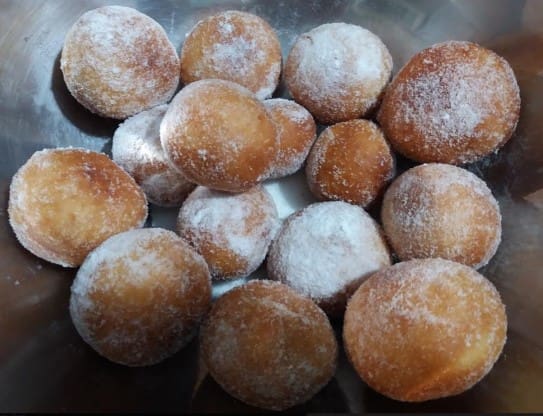 Como fazer Sonho Macio Receita Pequena de Sonho e Recheio de Creme