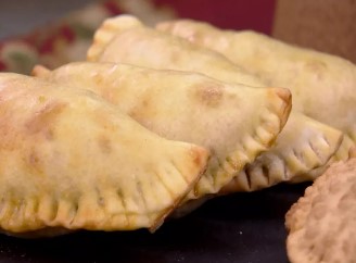 Massa de Pastel Assado ou Frito da Ana Maria Braga Mais Você 2/10/18
