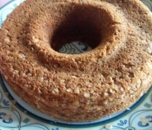 Bolo de Batata Doce com Coco, Noz e Uva Passa – Bolo Sem Açúcar