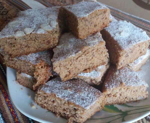 Bolo de Bananas, Laranja e Nozes batido na Mão – Como Fazer