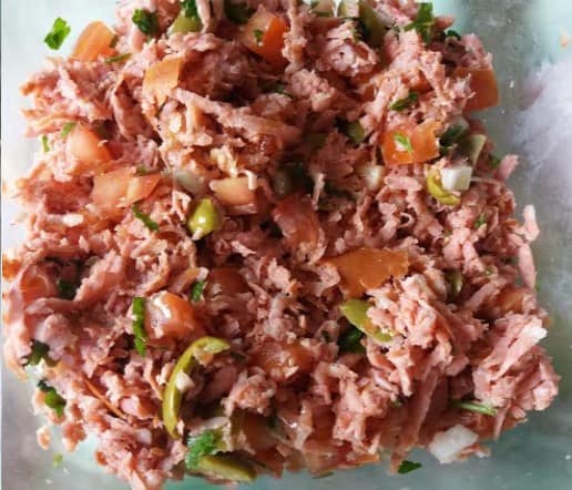 recheio-de-linguiça-calabresa-ralada-para-massas-e-lanches-