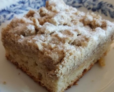 Bolo Americano com Farofa de Açúcar Mascavo – York Crumb Cake