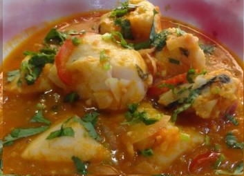 Receita Pintado com Molho e Leite de Coco Como Fazer Peixe Ensopado