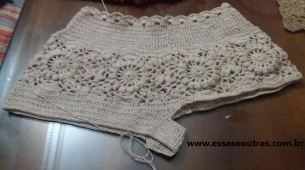 Short de Crochê com Square – Receita Fácil PAP com Quadrados de Crochê