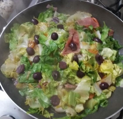 Lanche de Escarola com Mortadela – Como Fazer Sanduíche de Verdura e Frios