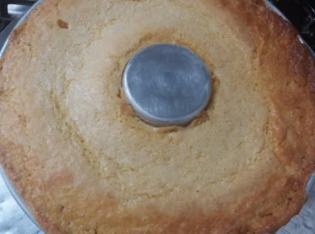 como-fazer-bolo-de-milho-com-requeijão-fubá-