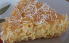 Bolo de Milho de Lata com Coco e Queijo – Receita de Liquidificador