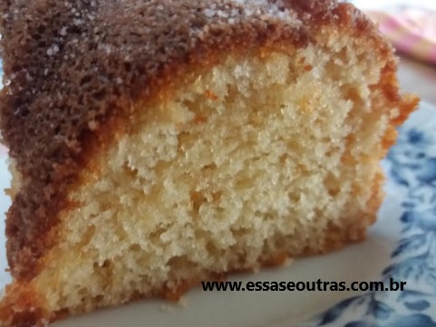 Bolo Simples Fácil de Fazer – Receita de Bolo Rápido Batido à Mão
