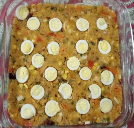 Como Fazer Cuscuz com Legumes, Sardinha e Ovo de Codorna – Receita