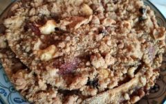 Torta de Banana com Goiabada, Ameixa e Queijo Cremoso – Torta Farofa