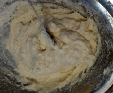 massa-de-pão-de-frigideira-rápido-de-fazer