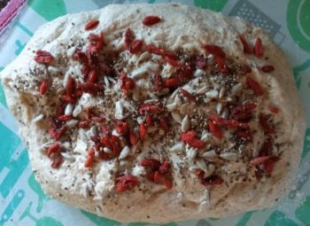 Pão Integral com Levain, Sementes e Goji Berry Seca – Receita Fácil
