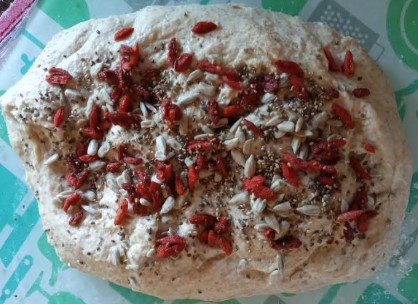 pão-integral-de-levain-com-goji-berry-semente